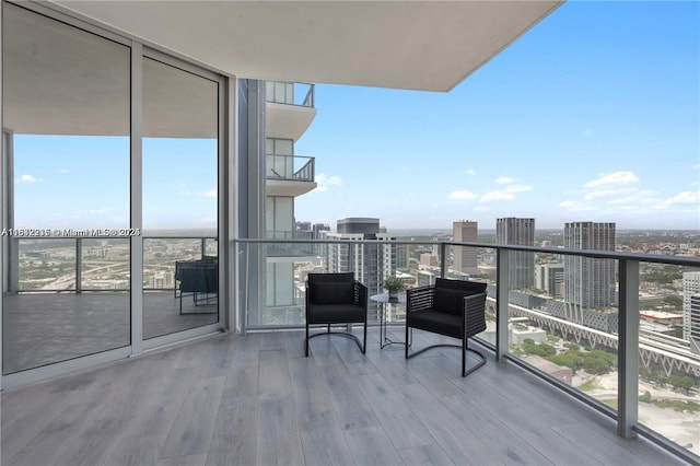 851 NE 1st Ave Unit 2906, Miami, FL 33132 - photo 9