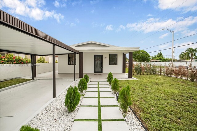 301 W 30th St, Hialeah, FL 33012 - photo 1