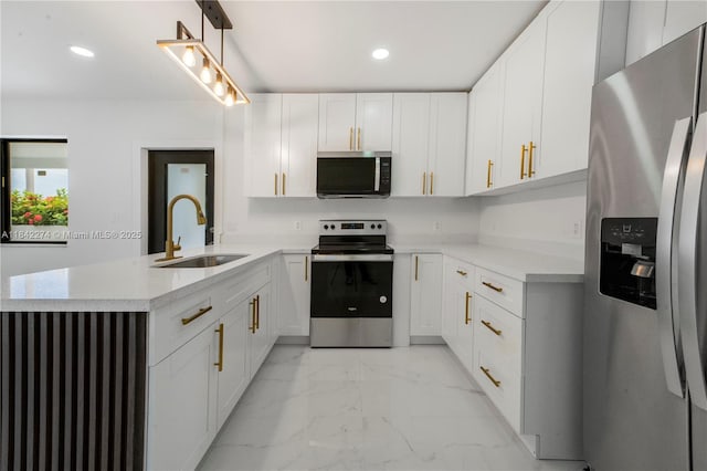 301 W 30th St, Hialeah, FL 33012 - photo 14