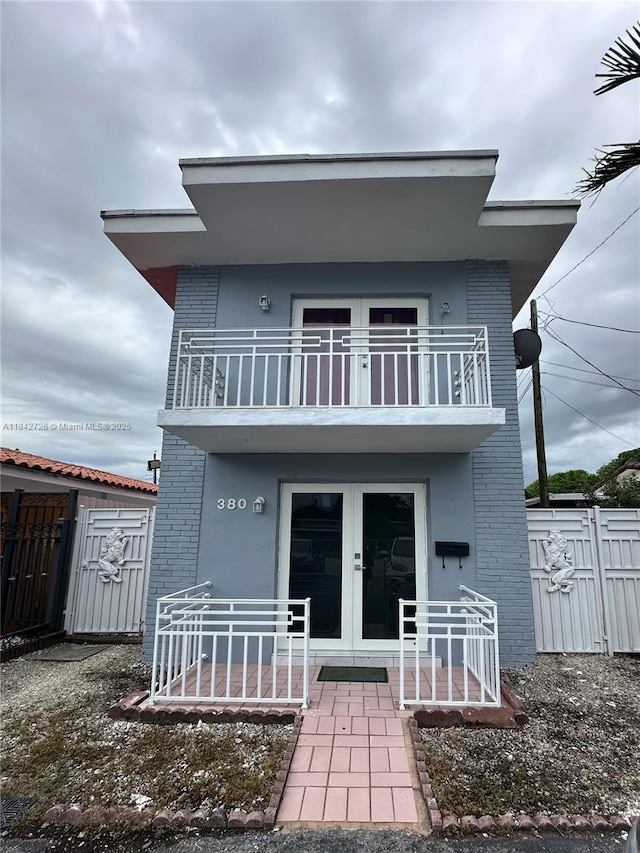 380 W 45th St, Hialeah, FL 33012 - photo 1