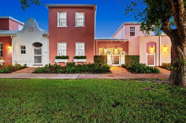 568 Loretto Ave Unit 11, Coral Gables, FL 33146 - photo 1