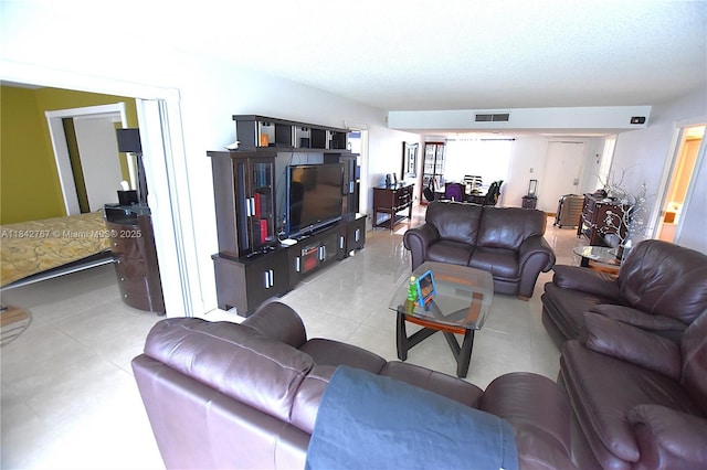 3800 Oaks Clubhouse Dr Unit 309, Pompano Beach, FL 33069 - photo 2