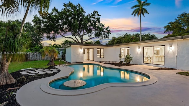 885 Azalea Ct, Plantation, FL 33317 - photo 1