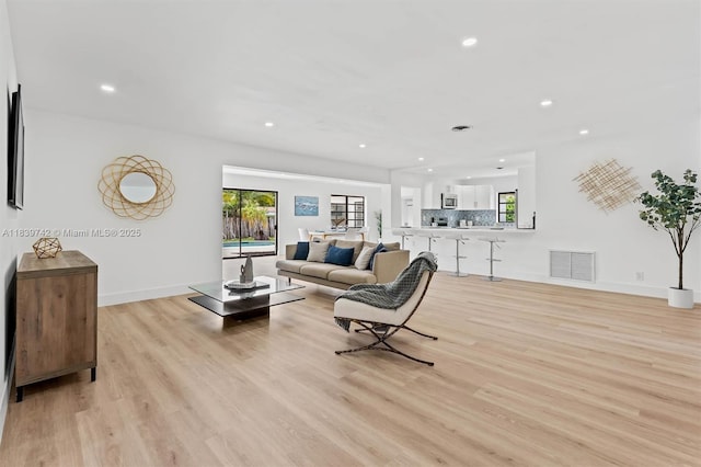 885 Azalea Ct, Plantation, FL 33317 - photo 2