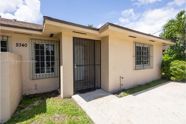 2340 NW 102nd St, Miami, FL 33147 - photo 4