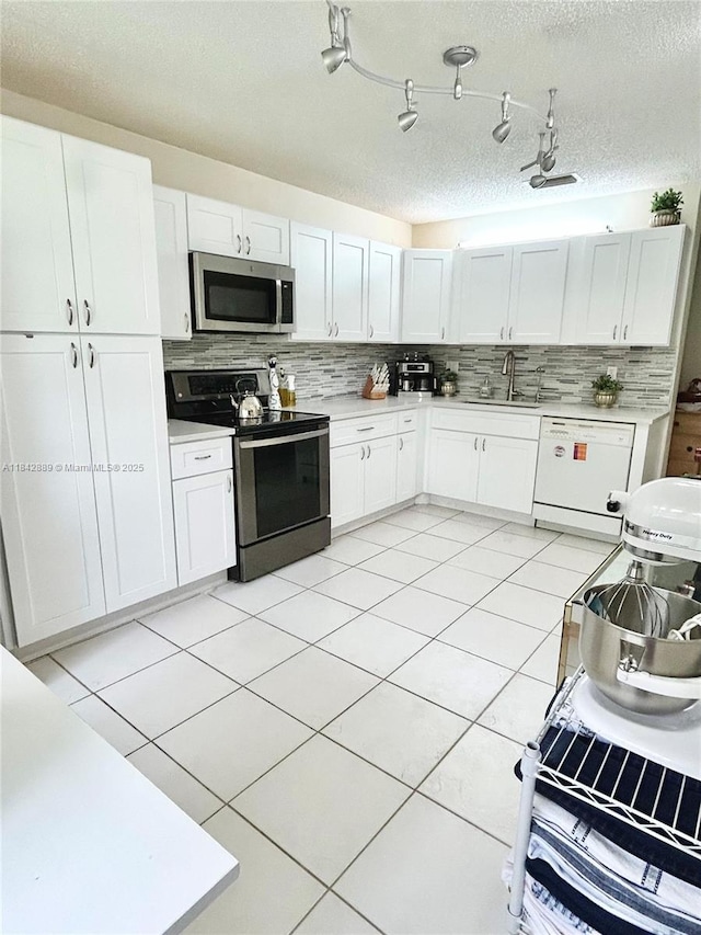 8791 Holly Ct Unit 202, Tamarac, FL 33321 - photo 2