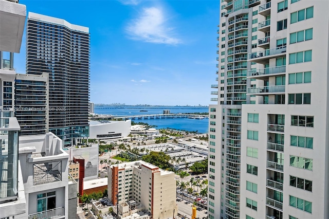 227 NE 2nd St Unit 2911, Miami, FL 33132 - photo 1