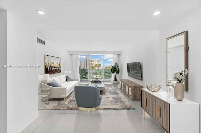 100 Bayview Dr Unit 508, Sunny Isles Beach, FL 33160 - photo 2