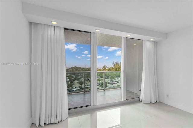 100 Bayview Dr Unit 508, Sunny Isles Beach, FL 33160 - photo 6
