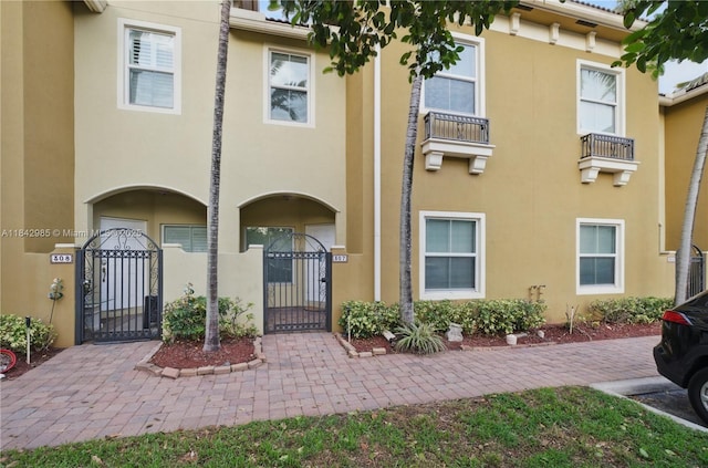 2851 W Prospect Rd Unit 307, Tamarac, FL 33309 - photo 1