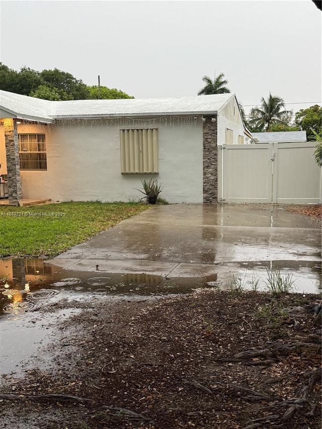 1031 NE 142nd St, North Miami, FL 33161 - photo 3