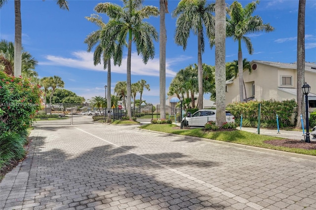 2083 E Discovery Cir E, Deerfield Beach, FL 33442 - photo 71