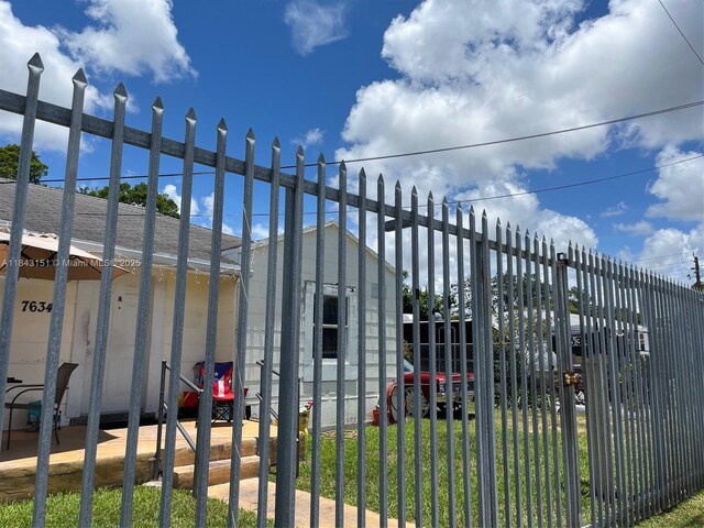 7634 NW 4th Ave, Miami, FL 33150 - photo 21