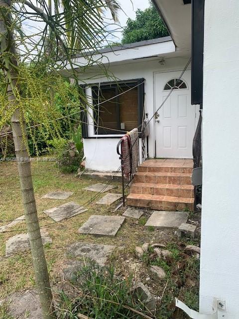 15605 NW 2nd Ct, Miami, FL 33169 - photo 4