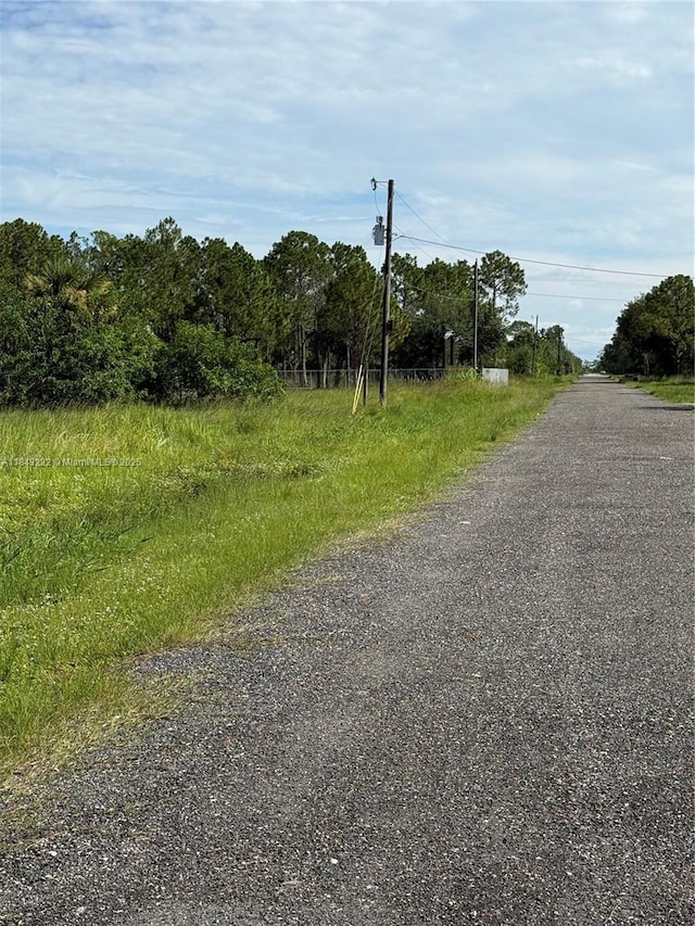610 N Jinete St, Clewiston, FL 33440 - photo 14