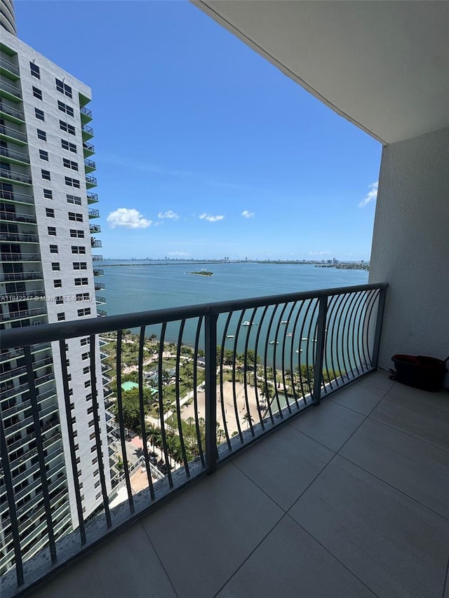 1750 N Bayshore Dr Unit 2803, Miami, FL 33132 - photo 19