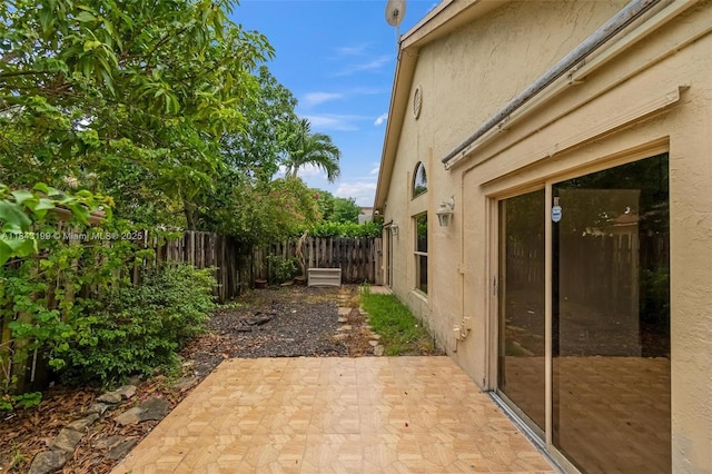 605 Laurel Way N, Lauderdale, FL 33068 - photo 24