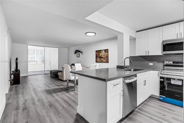 445 NE 195th St Unit 125, Miami, FL 33179 - photo 1
