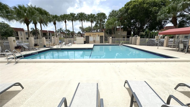 16461 Blatt Blvd Unit 104, Weston, FL 33326 - photo 1