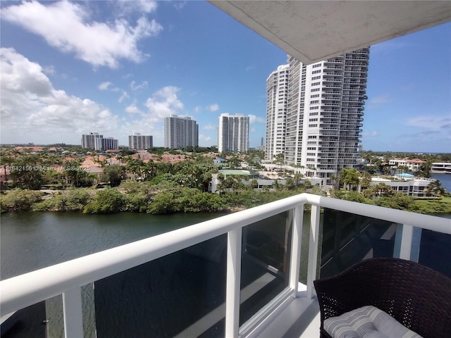 20505 E Country Club Dr Unit 833, Aventura, FL 33180 - photo 28