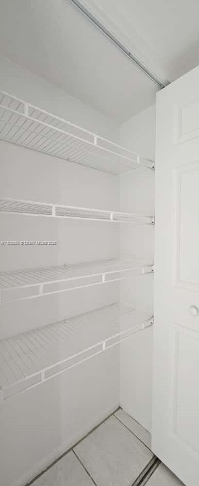 2998 NW 48th Ter Unit 428, Lauderdale Lakes, FL 33313 - photo 7