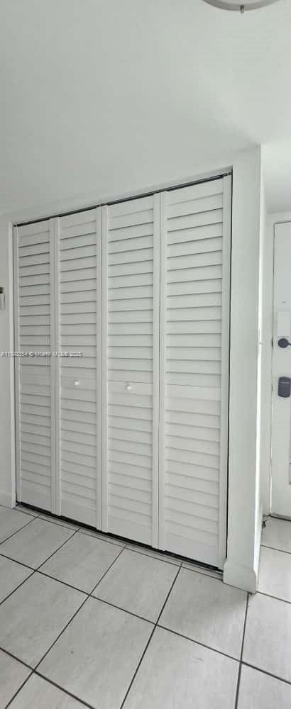 2998 NW 48th Ter Unit 428, Lauderdale Lakes, FL 33313 - photo 8