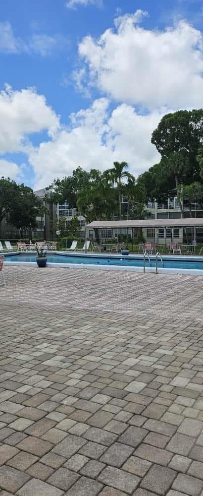 2998 NW 48th Ter Unit 428, Lauderdale Lakes, FL 33313 - photo 22
