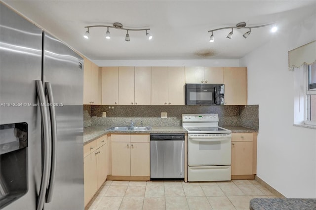 3251 Holiday Springs Blvd Unit 401, Margate, FL 33063 - photo 7