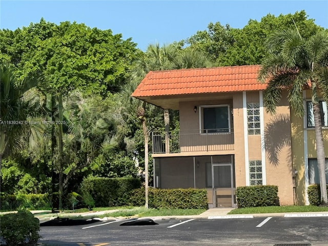 435 Lakeview Dr Unit 201, Weston, FL 33326 - photo 2