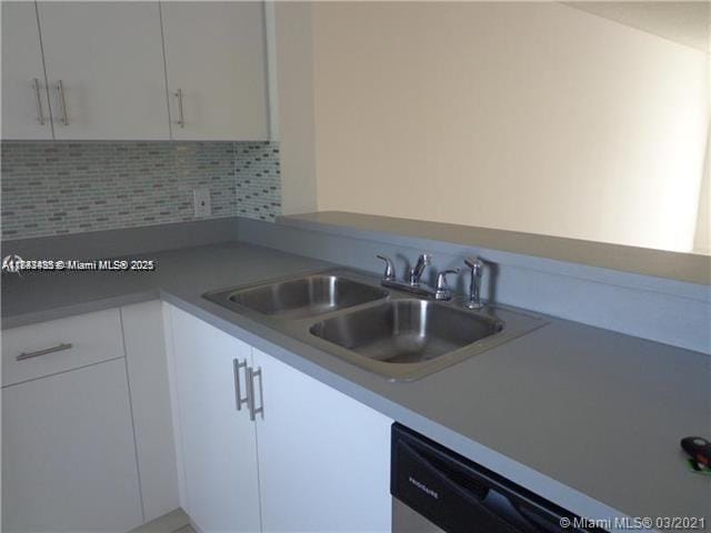 5200 NW 31st Ave Unit 214, Fort Lauderdale, FL 33309 - photo 2