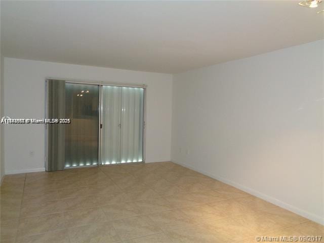 15205 NE 6th Ave Unit D212, Miami, FL 33162 - photo 4