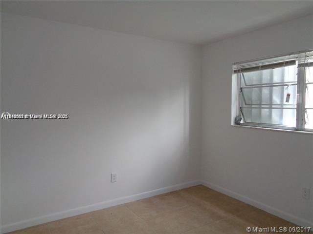 15205 NE 6th Ave Unit D212, Miami, FL 33162 - photo 7