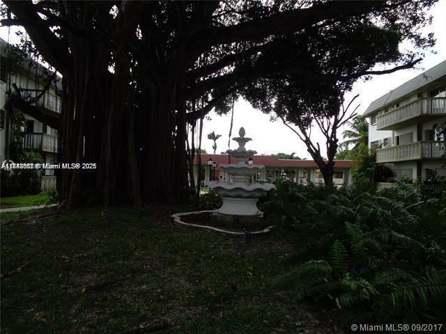 15205 NE 6th Ave Unit D212, Miami, FL 33162 - photo 19