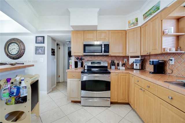 9025 SW 199th St, Cutler Bay, FL 33157 - photo 5