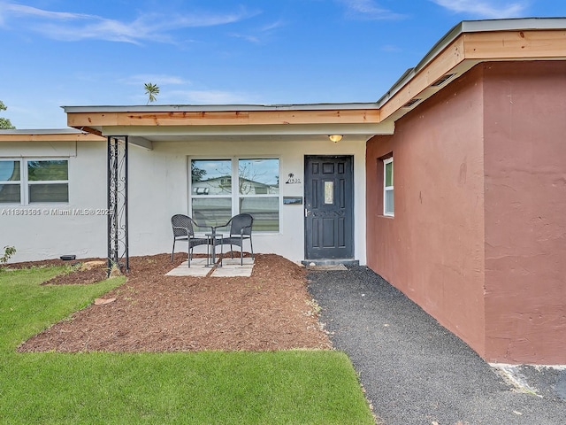 1530 N 56th Ave, Hollywood, FL 33021 - photo 2