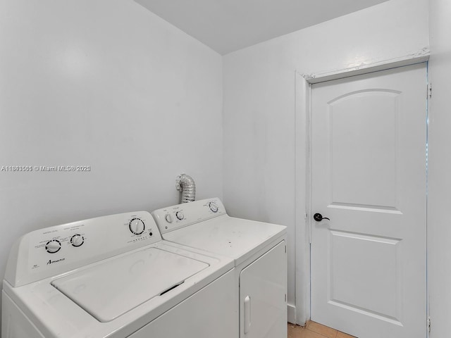 1530 N 56th Ave, Hollywood, FL 33021 - photo 32
