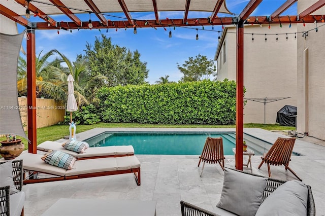 566 NE 191st Ter, Miami, FL 33179 - photo 2