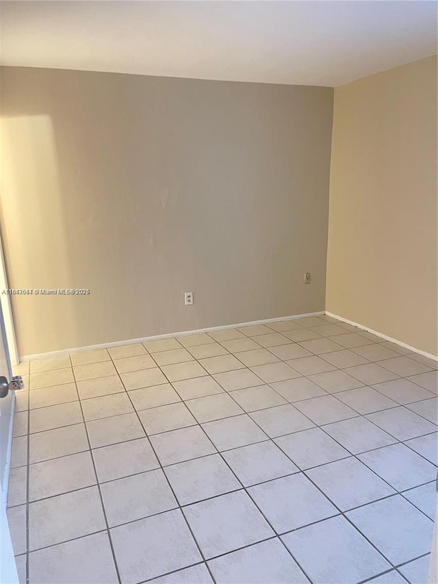 10383 N Kendall Dr Unit N5, Miami, FL 33176 - photo 3