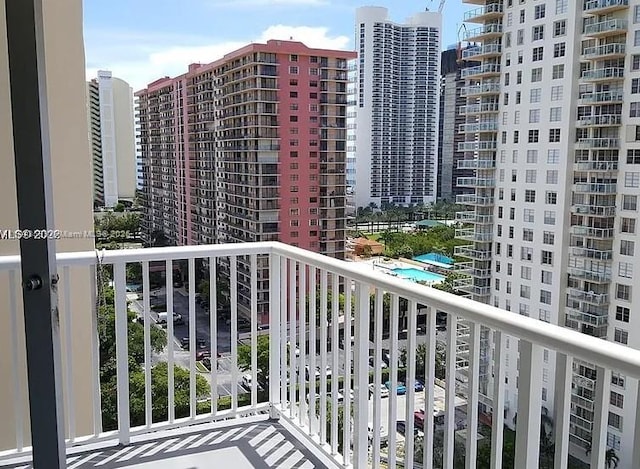 231 174th St Unit 1611, Sunny Isles Beach, FL 33160 - photo 2