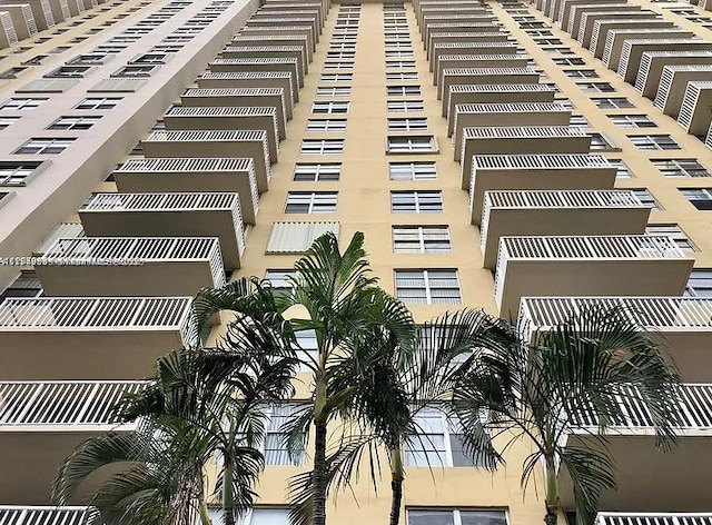 231 174th St Unit 1611, Sunny Isles Beach, FL 33160 - photo 3