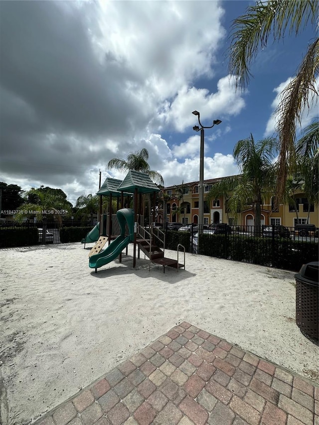 141 NW 2nd Ave Unit 2, Hallandale Beach, FL 33009 - photo 20