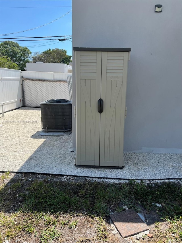 5803 Arthur St, Hollywood, FL 33021 - photo 7
