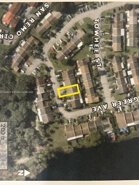 1459 Yellowthroat St, Homestead, FL 33035 - photo 2