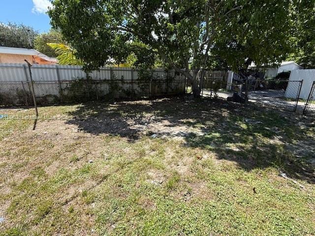 125 NW 122nd St, North Miami, FL 33168 - photo 15