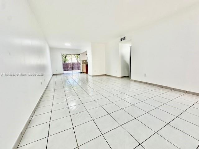 10851 SW 2nd St Unit K106, Sweetwater, FL 33174 - photo 3