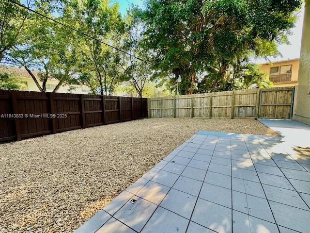 10851 SW 2nd St Unit K106, Sweetwater, FL 33174 - photo 6