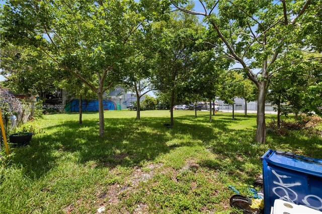 114 NW 22nd Ave, Miami, FL 33125 - photo 4