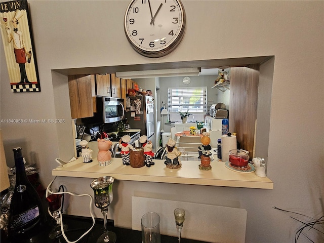 901 Colony Point Cir Unit 408, Pembroke Pines, FL 33026 - photo 3