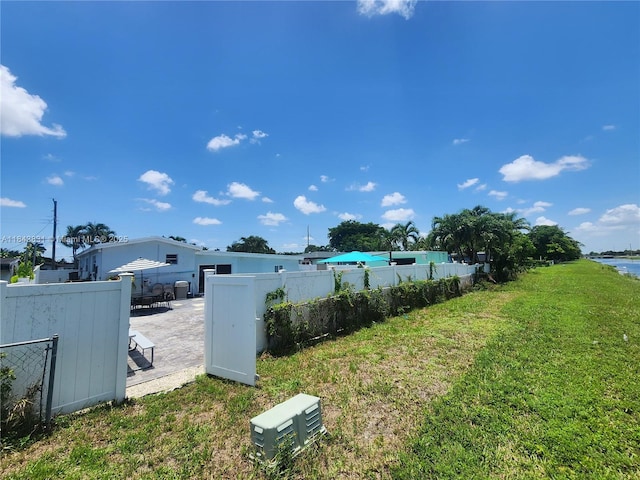 3617 NW 37th St, Lauderdale Lakes, FL 33309 - photo 29