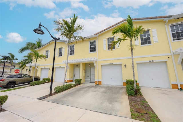 1106 NW 40th Ter, Lauderhill, FL 33313 - photo 2